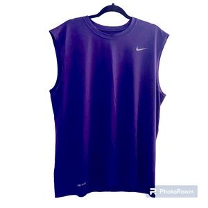Nike Purple Sleeveless Tee. Size XL. Excellent Condition.
